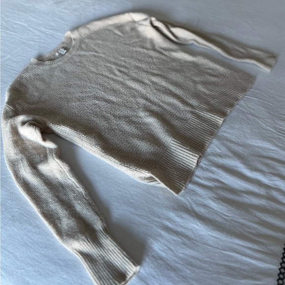 Gap Wool Blend Sweater - Picture 3 of 7